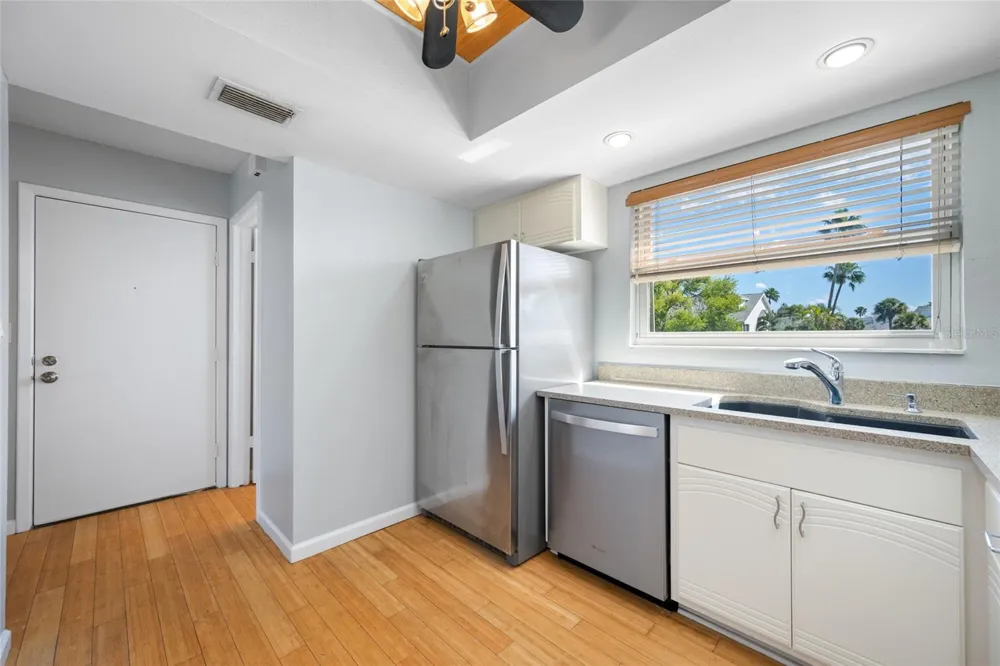 12424 CAPRI CIRCLE #5 Treasure Island, FL 33706