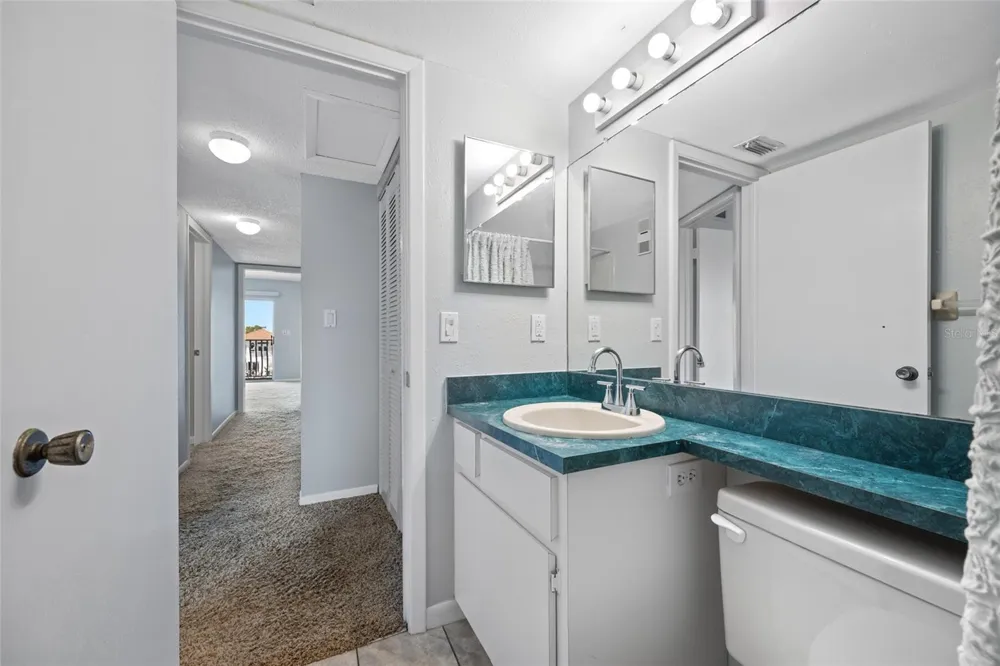 12424 CAPRI CIRCLE #5 Treasure Island, FL 33706