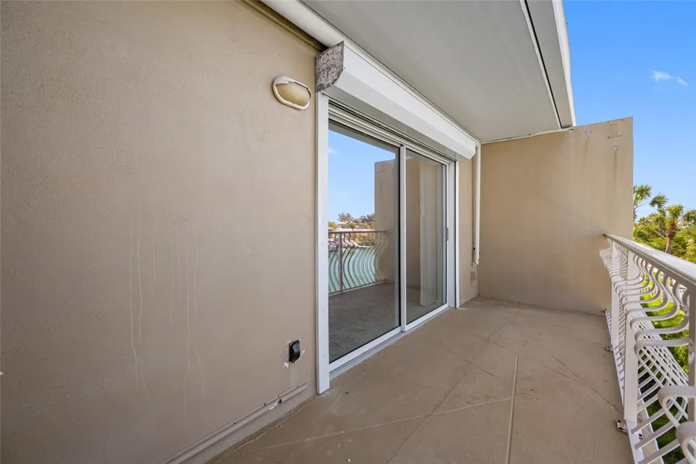 12424 CAPRI CIRCLE #5 Treasure Island, FL 33706