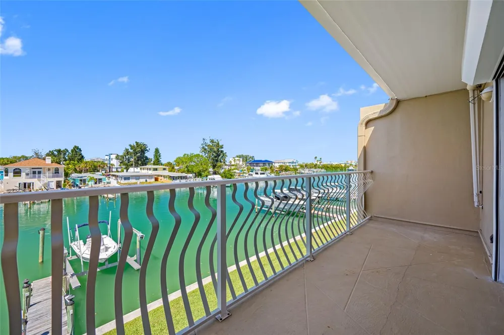 12424 CAPRI CIRCLE #5 Treasure Island, FL 33706