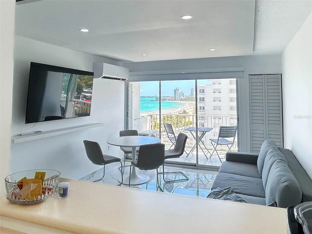 4837 AVE ISLA VERDE #607 Carolina, PR 00979