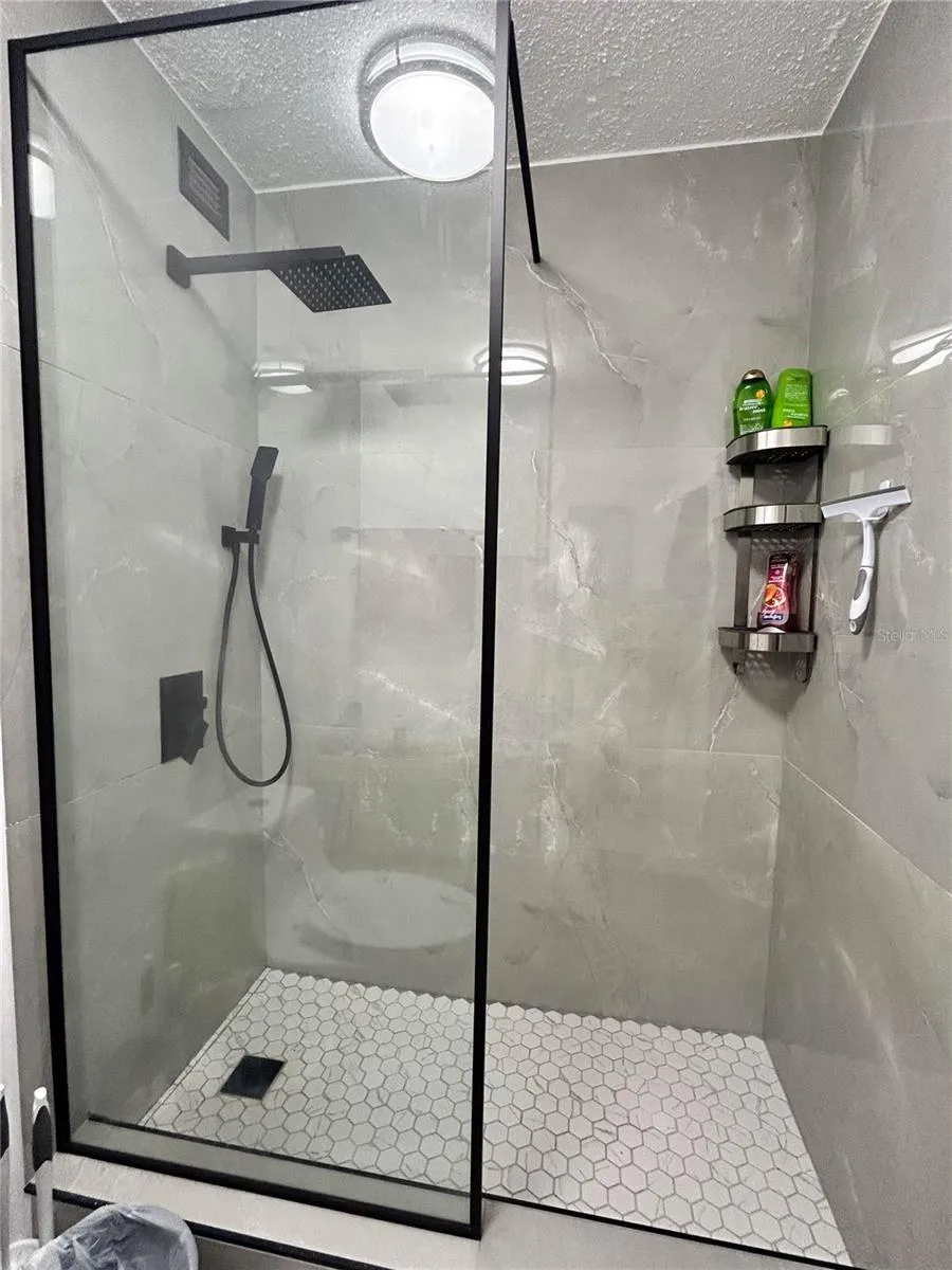 4837 AVE ISLA VERDE #607 Carolina, PR 00979