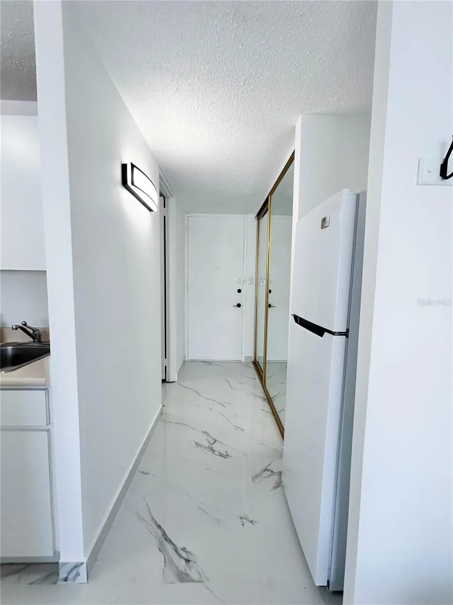 4837 AVE ISLA VERDE #607 Carolina, PR 00979