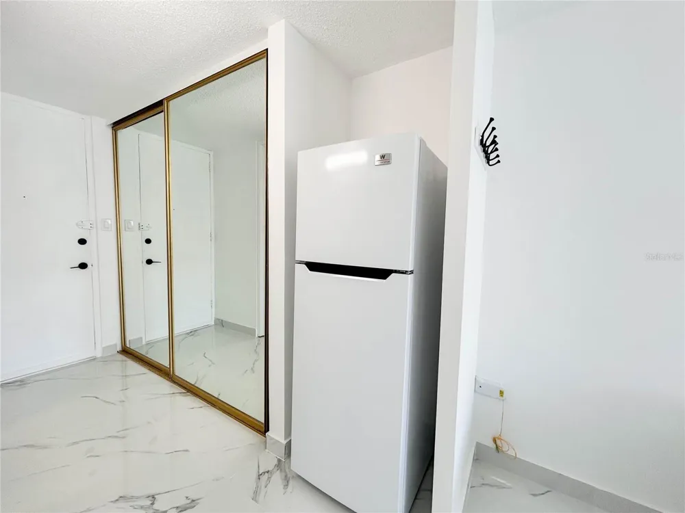 4837 AVE ISLA VERDE #607 Carolina, PR 00979