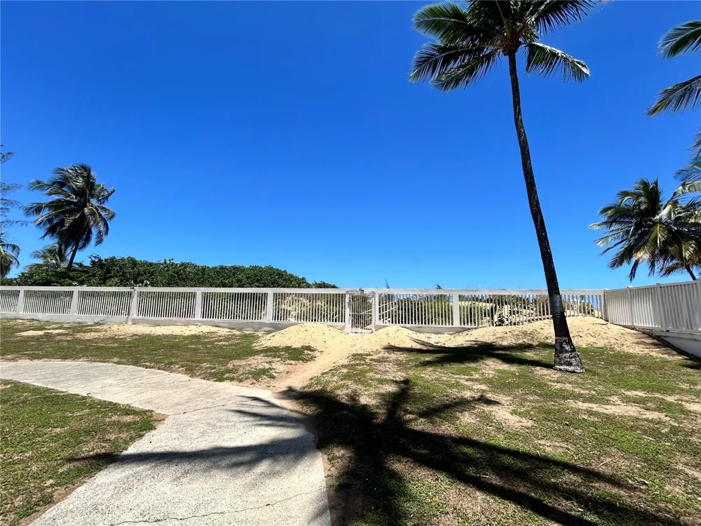 4837 AVE ISLA VERDE #607 Carolina, PR 00979