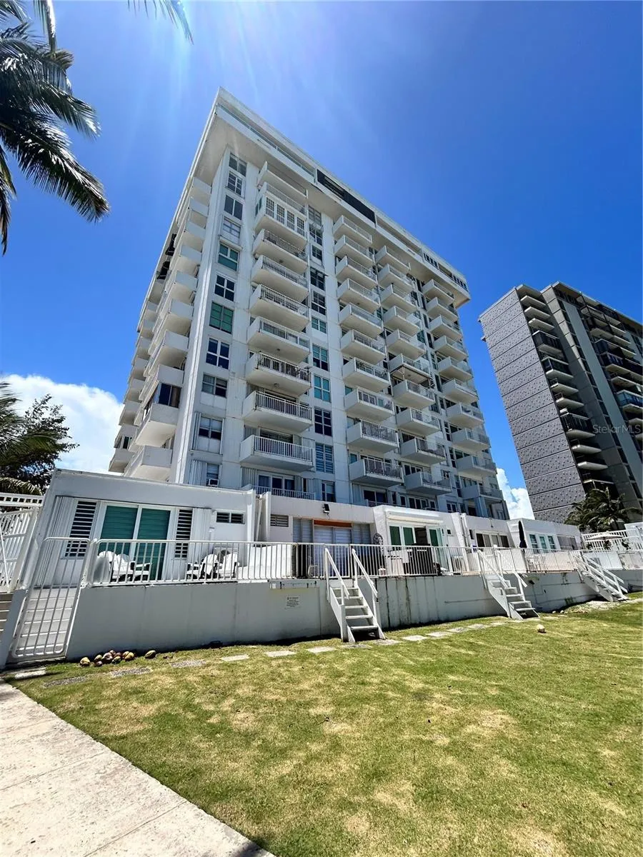 4837 AVE ISLA VERDE #607 Carolina, PR 00979