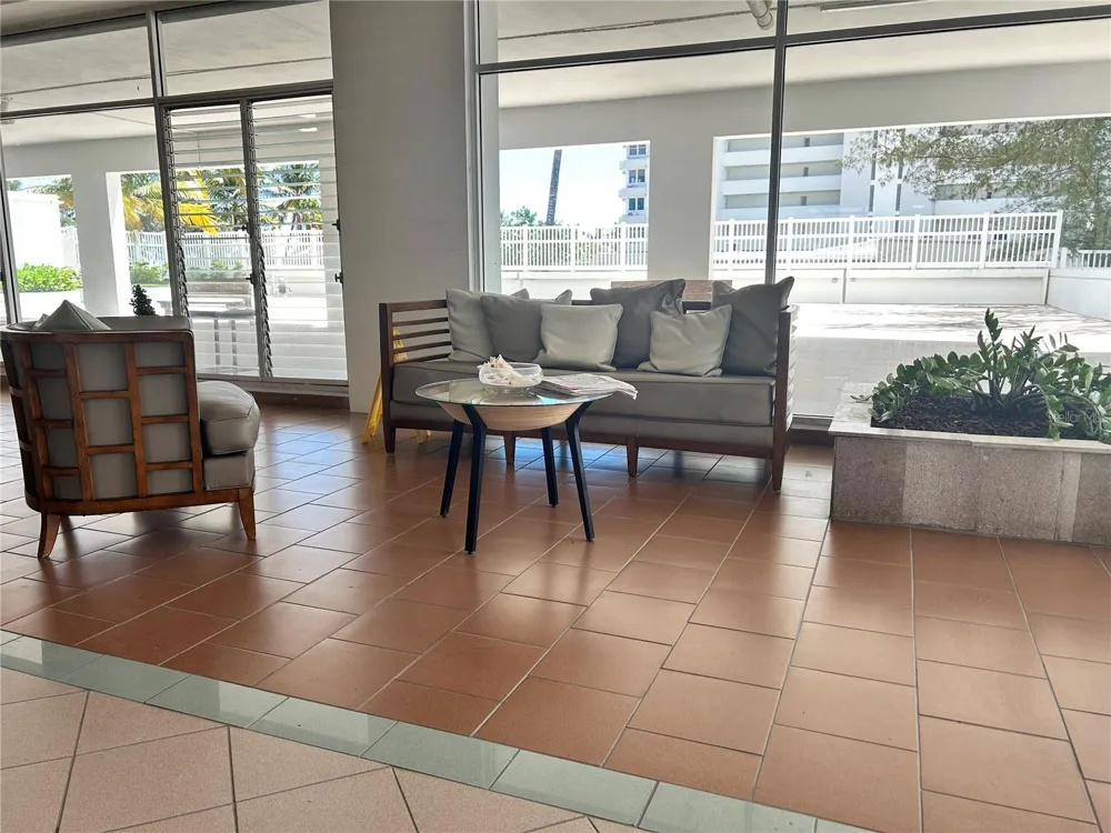 4837 AVE ISLA VERDE #607 Carolina, PR 00979