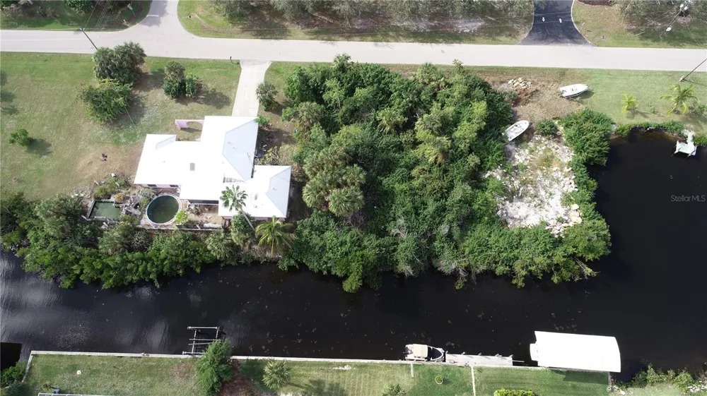 4114 PALM DRIVE Punta Gorda, FL 33950