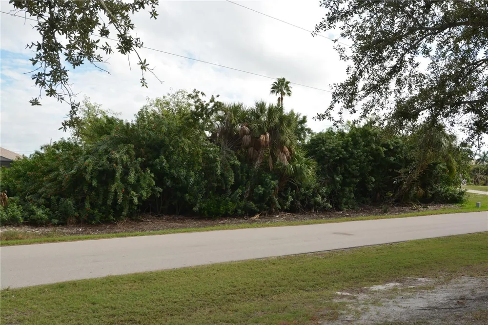 4114 PALM DRIVE Punta Gorda, FL 33950