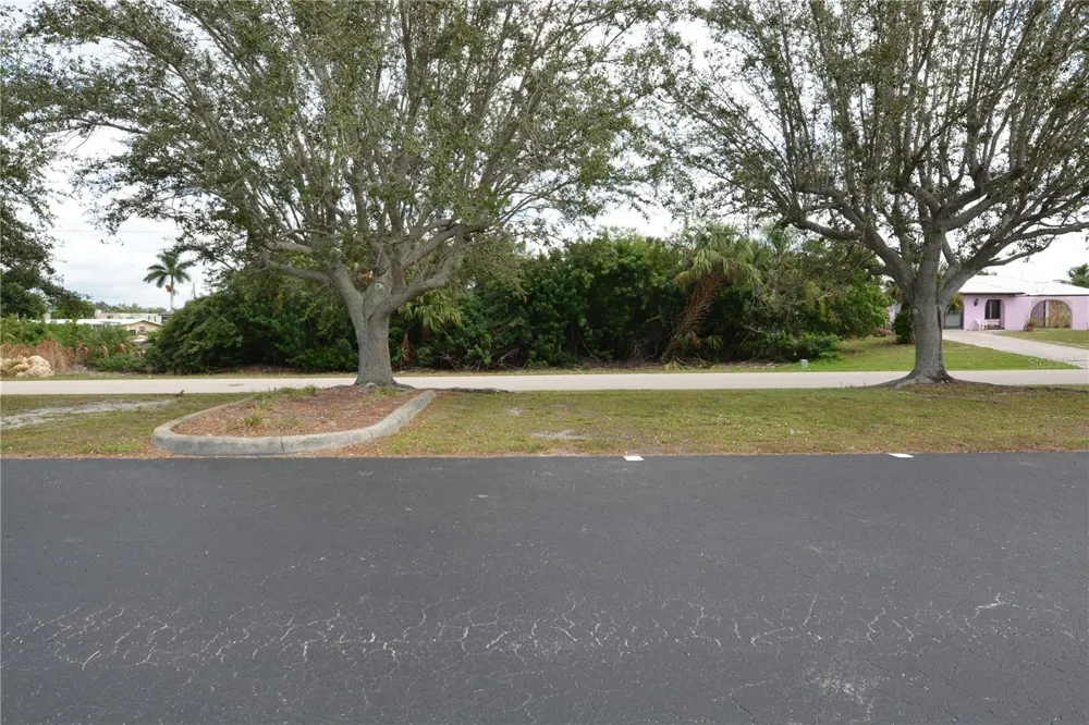 4114 PALM DRIVE Punta Gorda, FL 33950