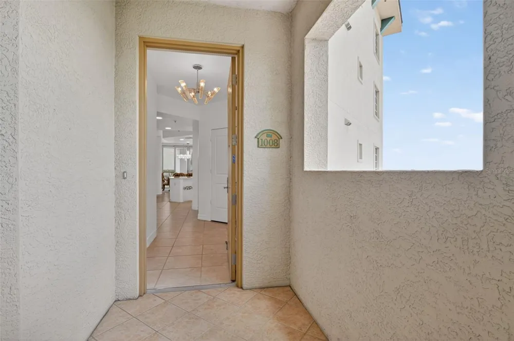 3426 HANCOCK BRIDGE PARKWAY #1008 North Fort Myers, FL 33903
