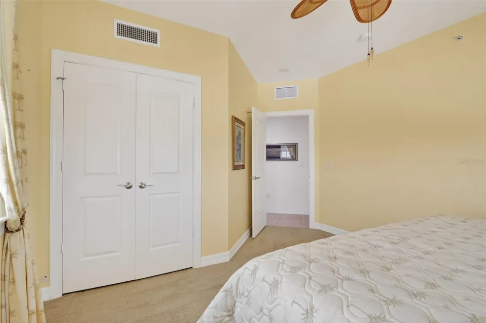 3426 HANCOCK BRIDGE PARKWAY #1008 North Fort Myers, FL 33903
