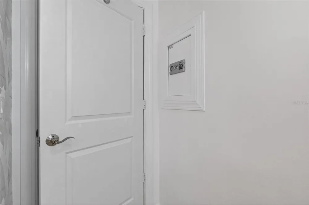 3426 HANCOCK BRIDGE PARKWAY #1008 North Fort Myers, FL 33903