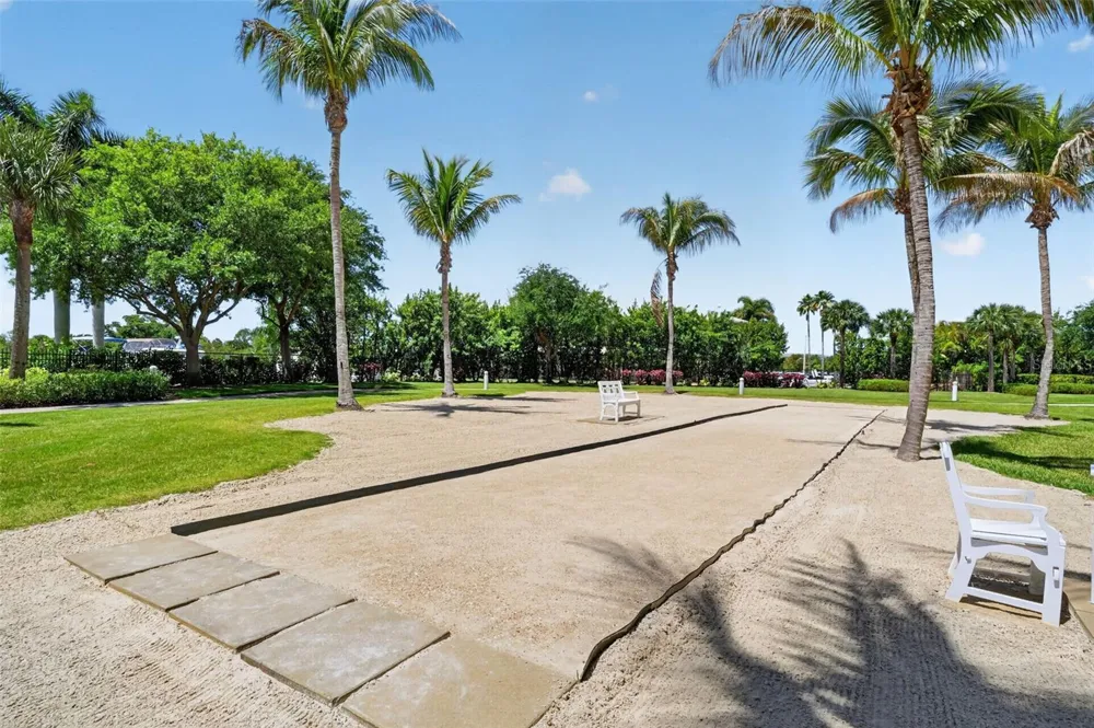 3426 HANCOCK BRIDGE PARKWAY #1008 North Fort Myers, FL 33903