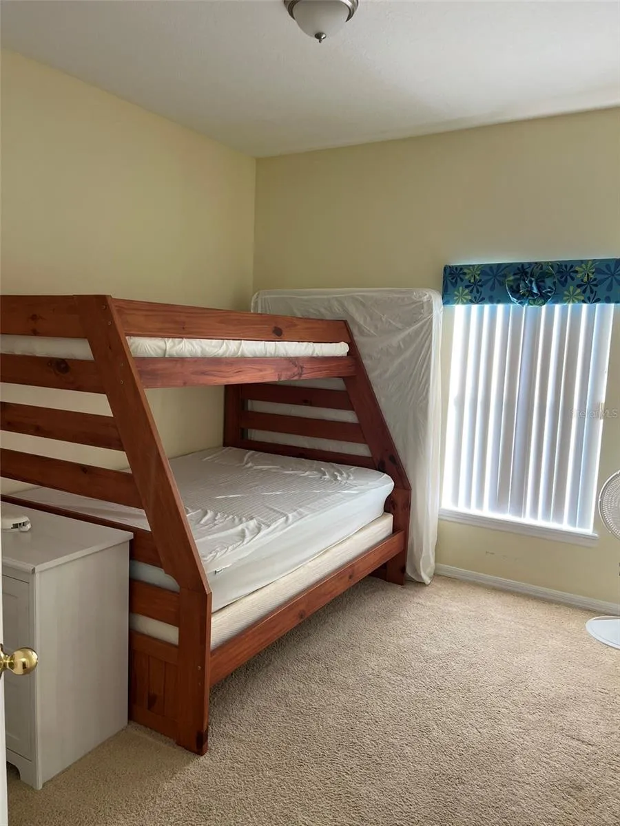 948 HACIENDA CIRCLE Kissimmee, FL 34741