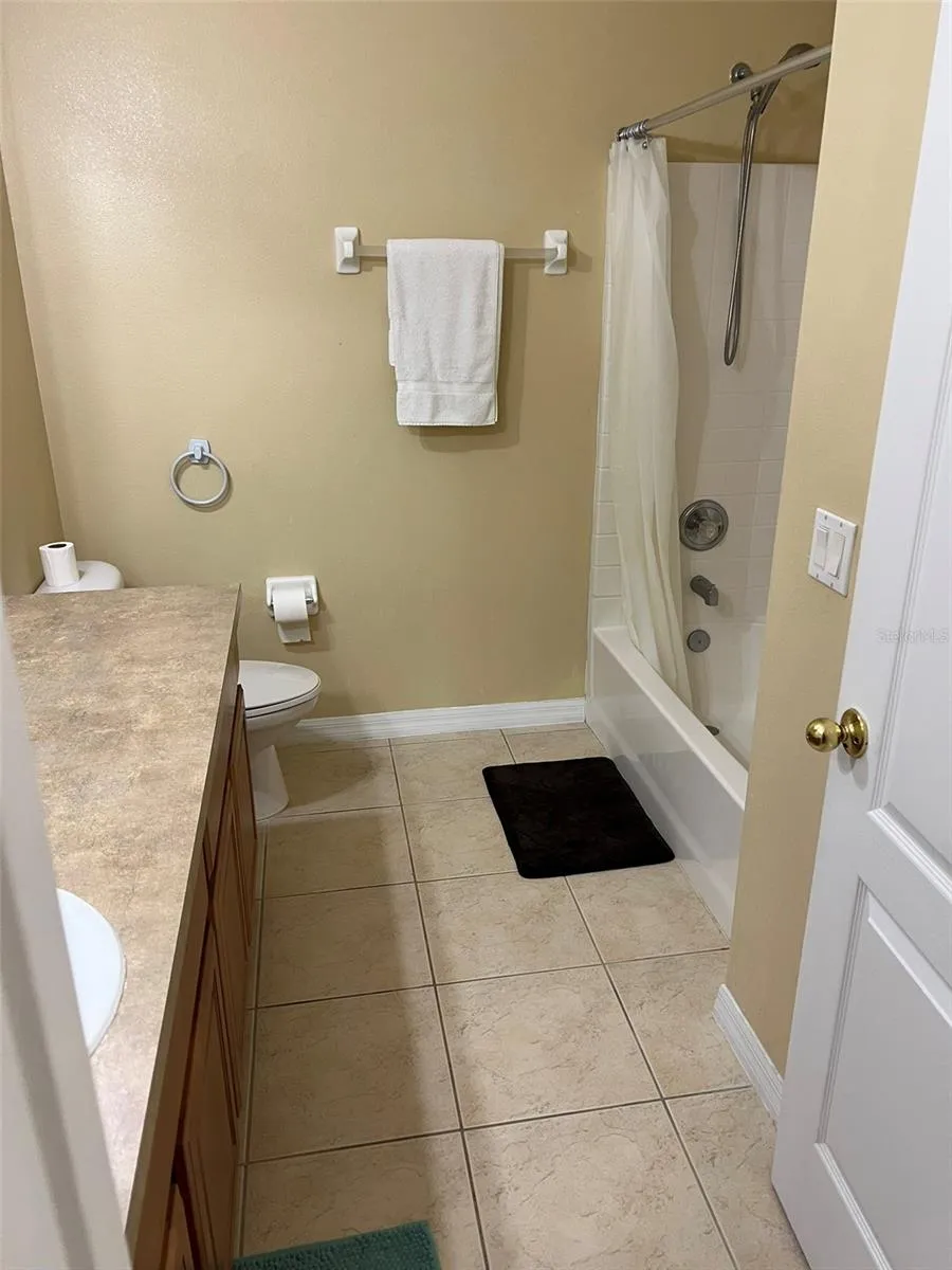 948 HACIENDA CIRCLE Kissimmee, FL 34741
