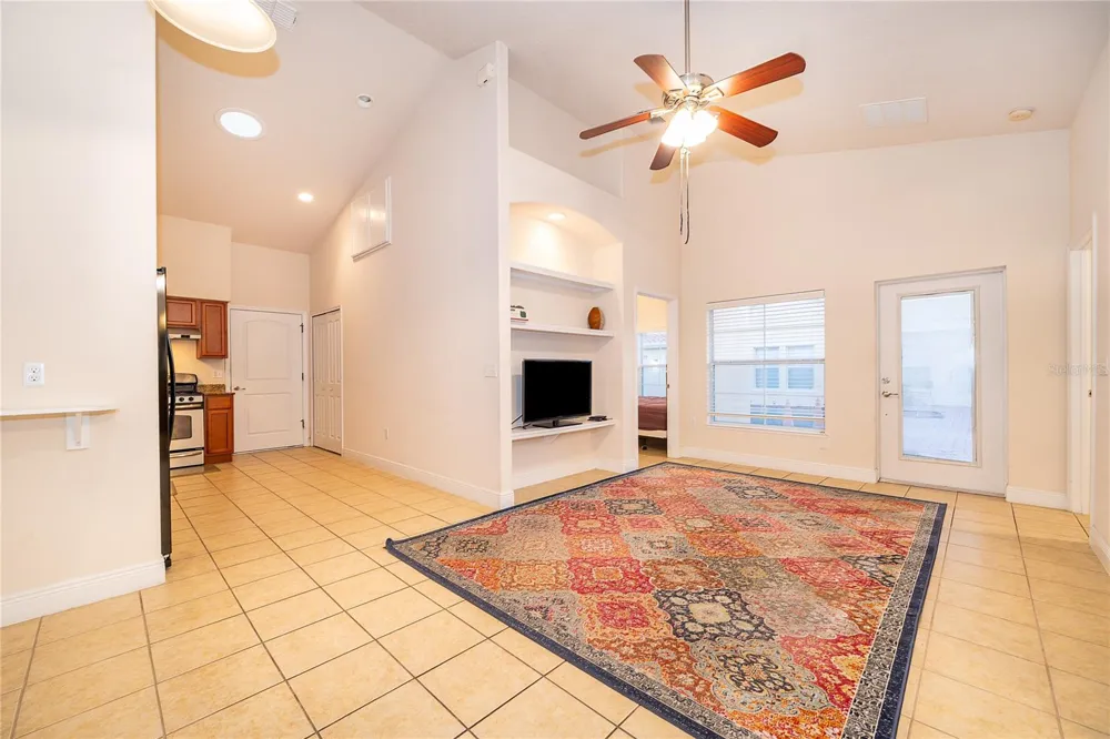 1075 DAVID WALKER DRIVE #C-1 Tavares, FL 32778