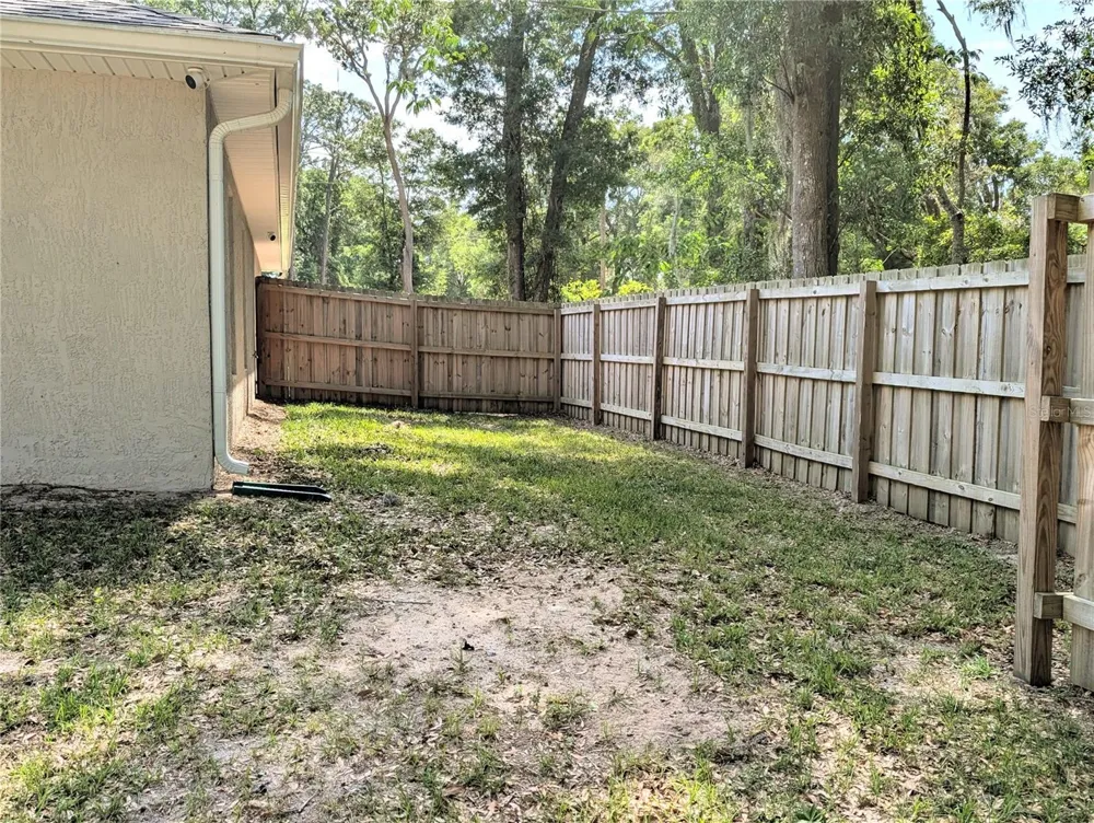 13296 SE 33RD COURT Belleview, FL 34420