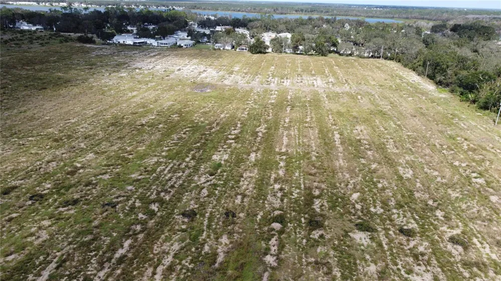 3200 POWER LINE ROAD Avon Park, FL 33825