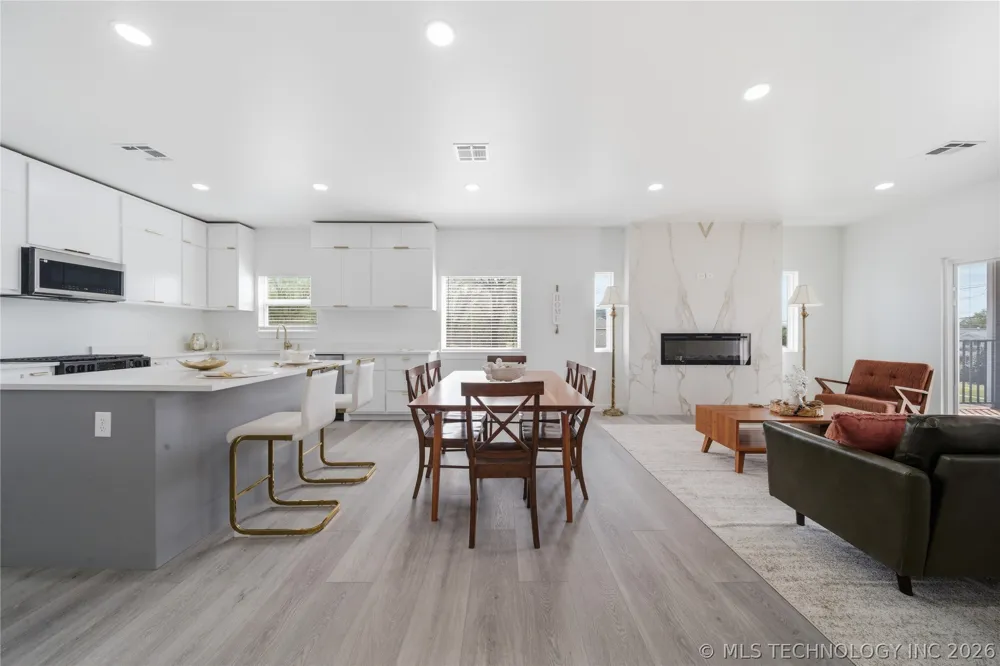 200 W Houston Street Broken Arrow, OK 74014