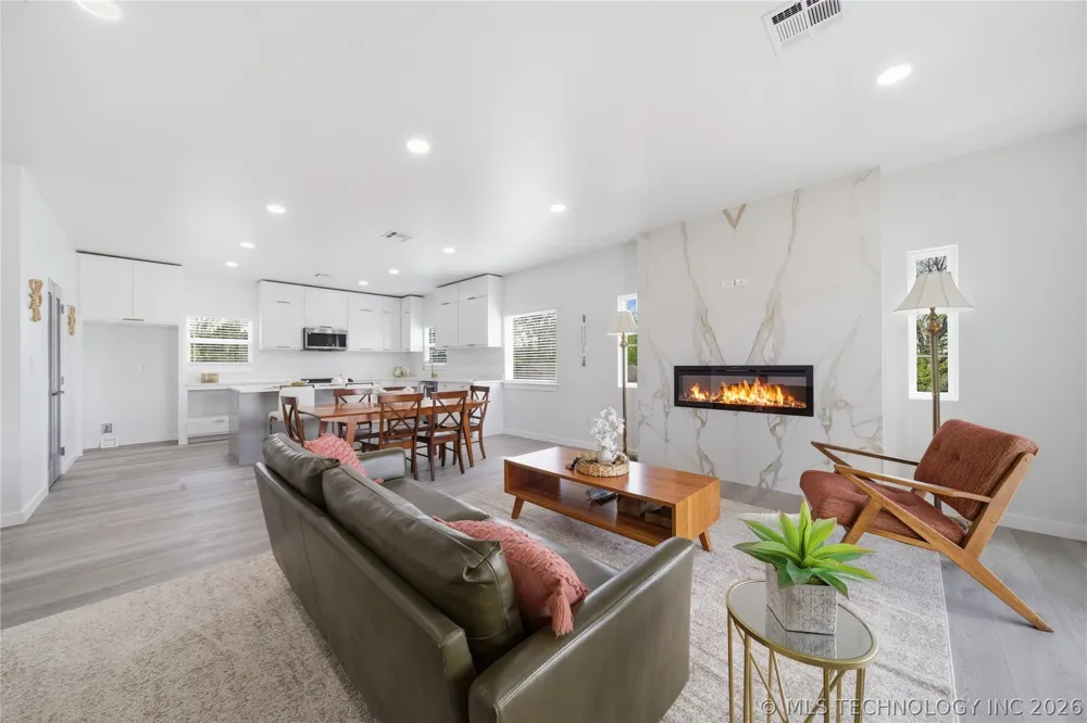 200 W Houston Street Broken Arrow, OK 74014