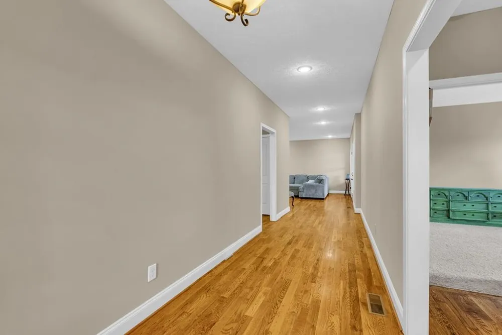 821 Honeysuckle Ln Sparta, TN 38583
