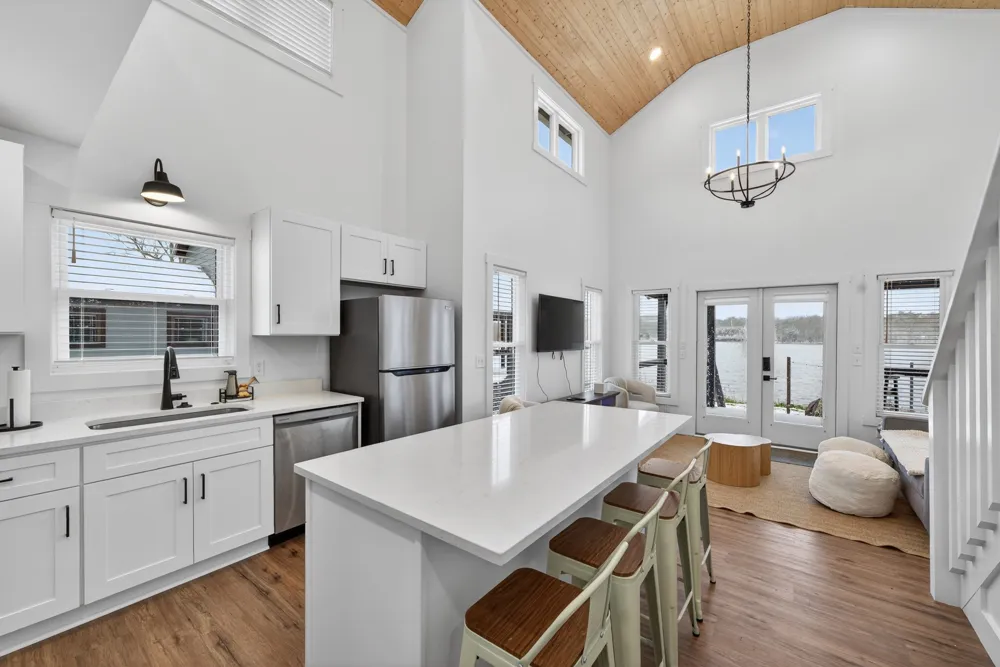 113 Shoreside Ct Tracy City, TN 37387