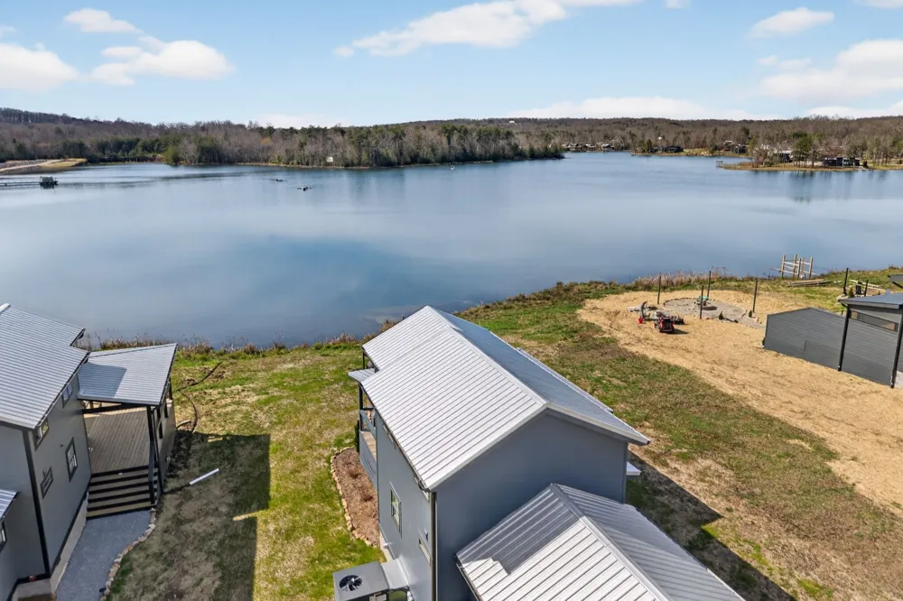 113 Shoreside Ct Tracy City, TN 37387
