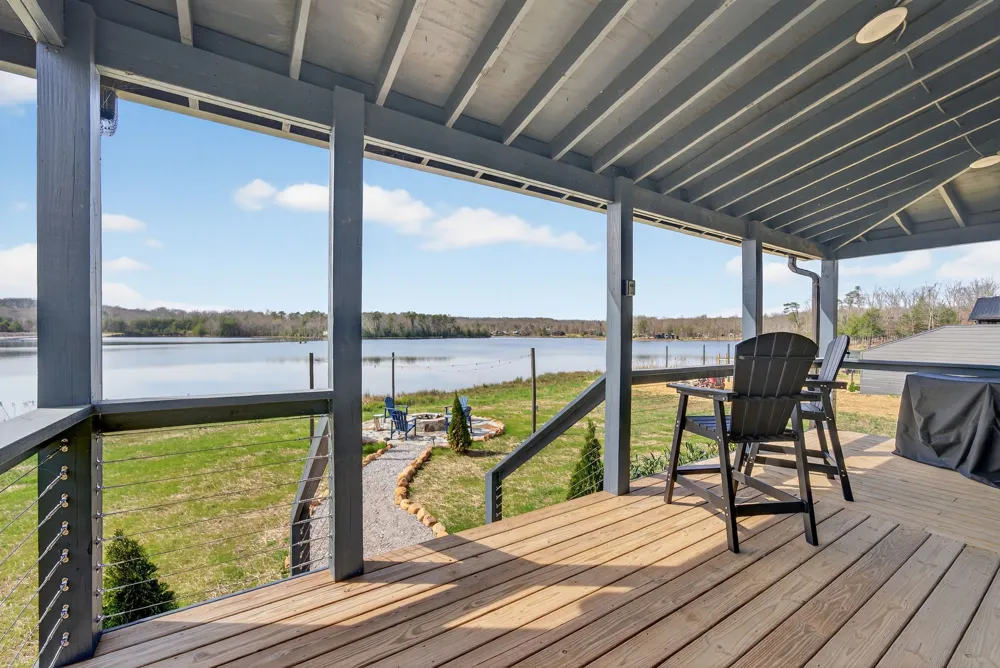 113 Shoreside Ct Tracy City, TN 37387
