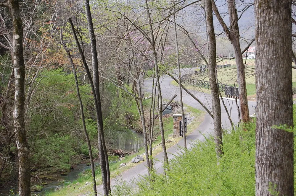 2 Riverbend Lane Dunlap, TN 37327