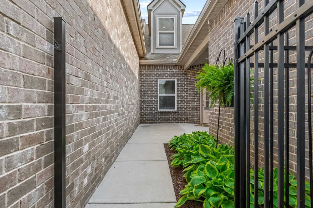 405 Alter Ter Lebanon, TN 37087