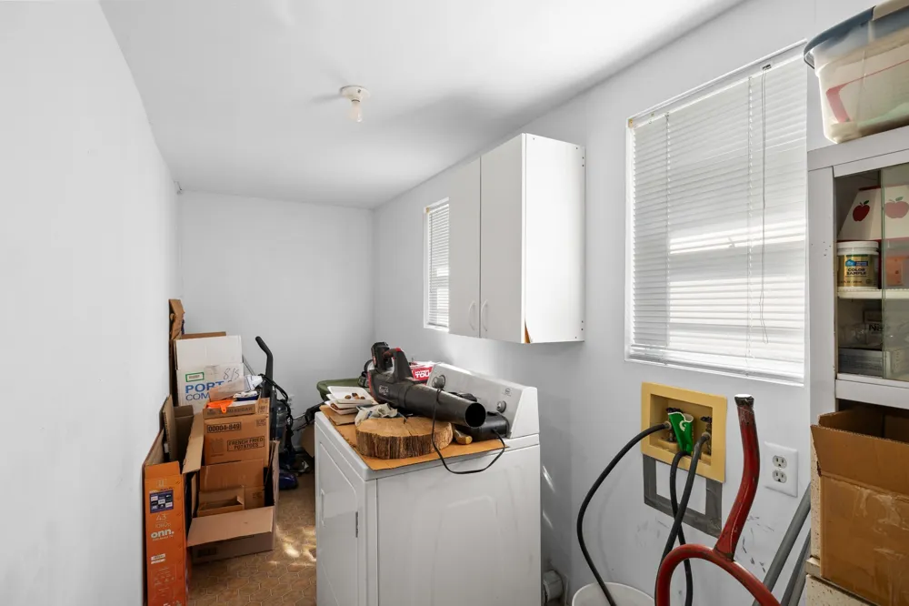 6204 Highway 230 Lyles, TN 37098