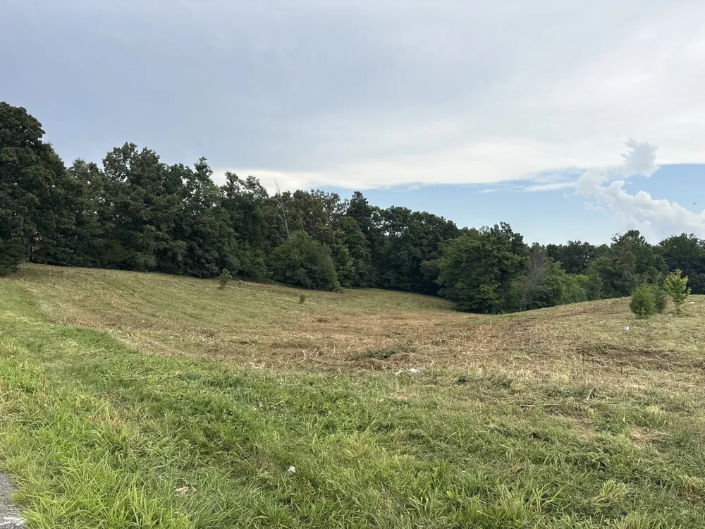 210 Nubia Rd Westmoreland, TN 37186