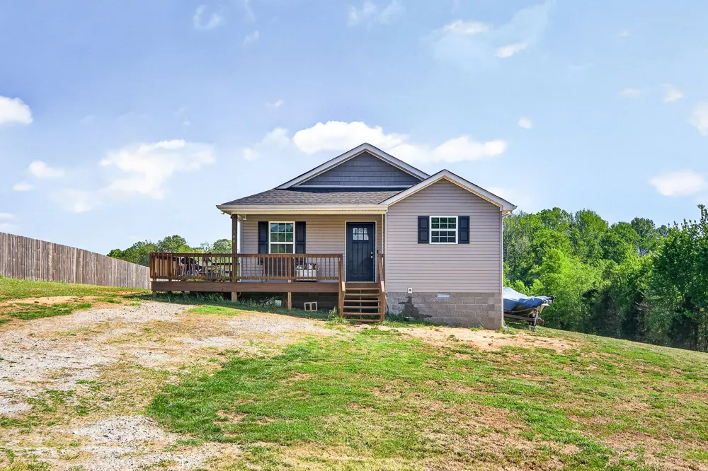 144 Liberty Rd Sparta, TN 38583