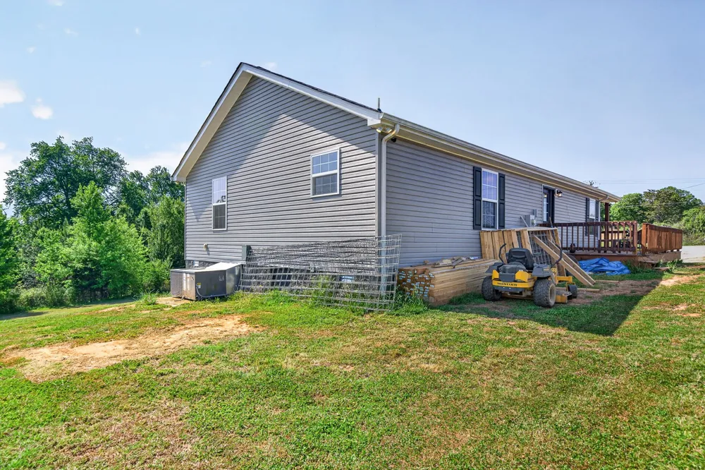 144 Liberty Rd Sparta, TN 38583