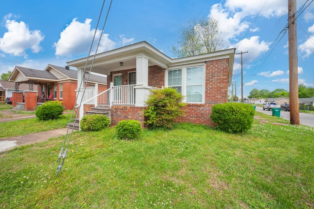 221 Burton St Jackson, TN 38301