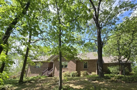 1050 Red Top Hill Rd