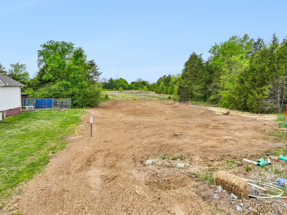 1410 Stroud Drive Lebanon, TN 37087