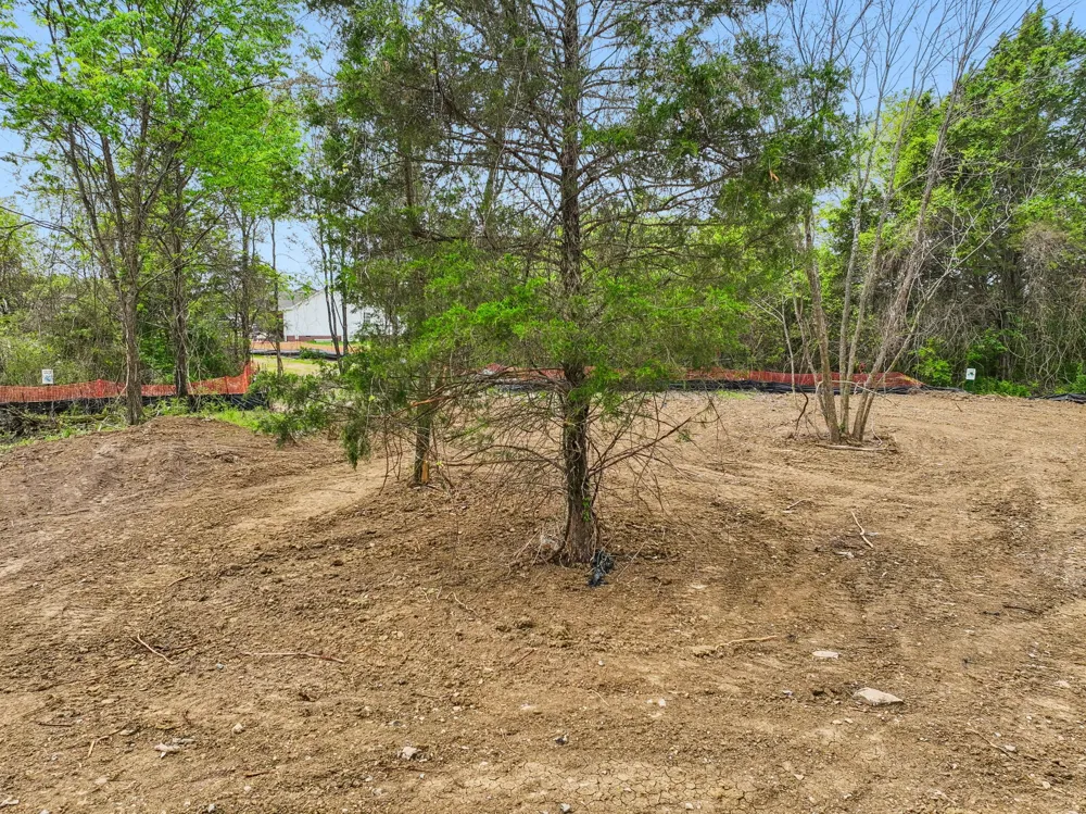 1410 Stroud Drive Lebanon, TN 37087