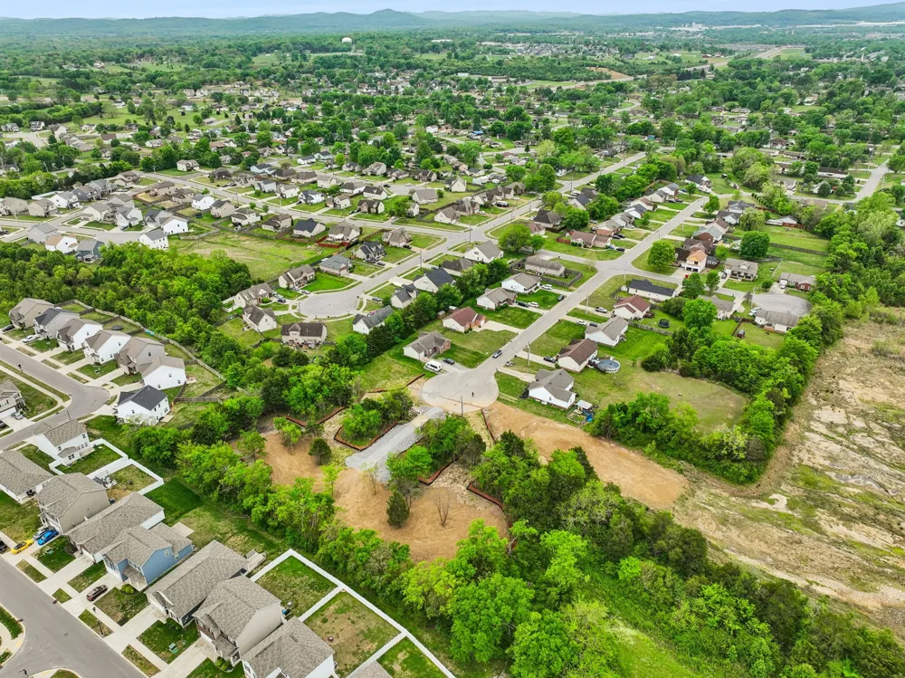1410 Stroud Drive Lebanon, TN 37087