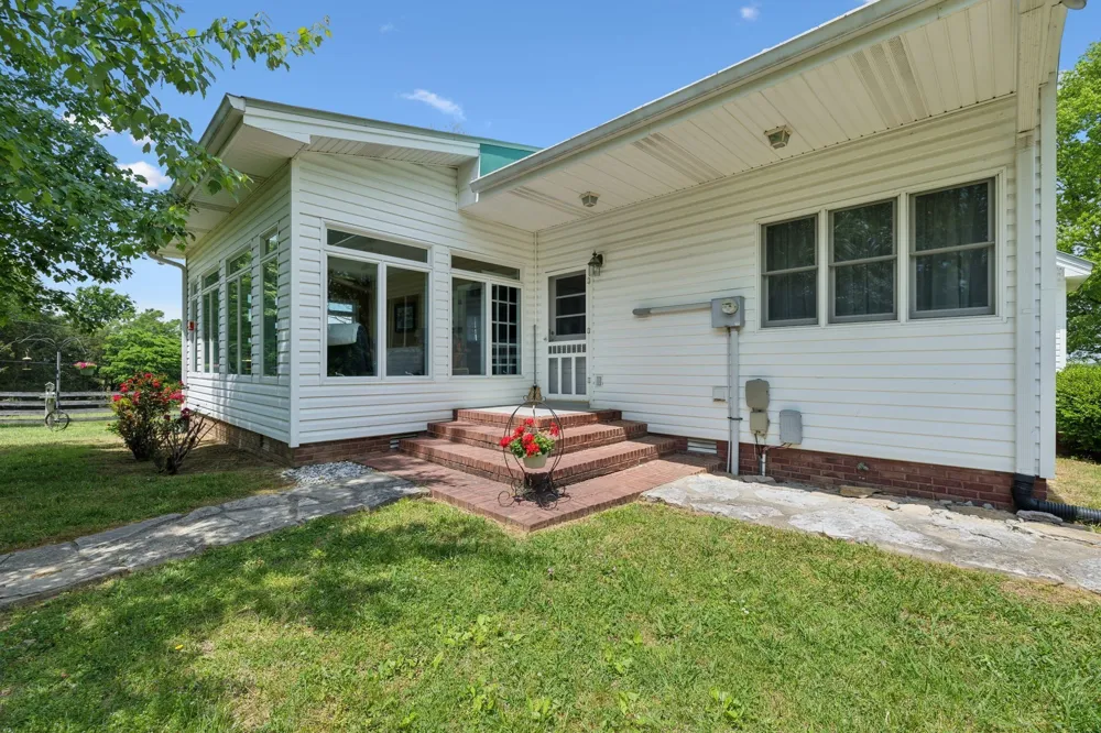 1494 Grant Rd Watertown, TN 37184