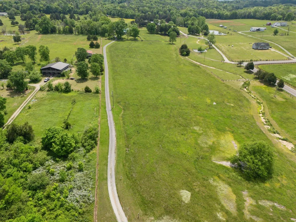 1494 Grant Rd Watertown, TN 37184