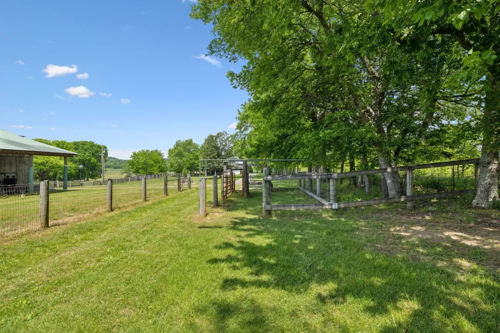 1494 Grant Rd Watertown, TN 37184