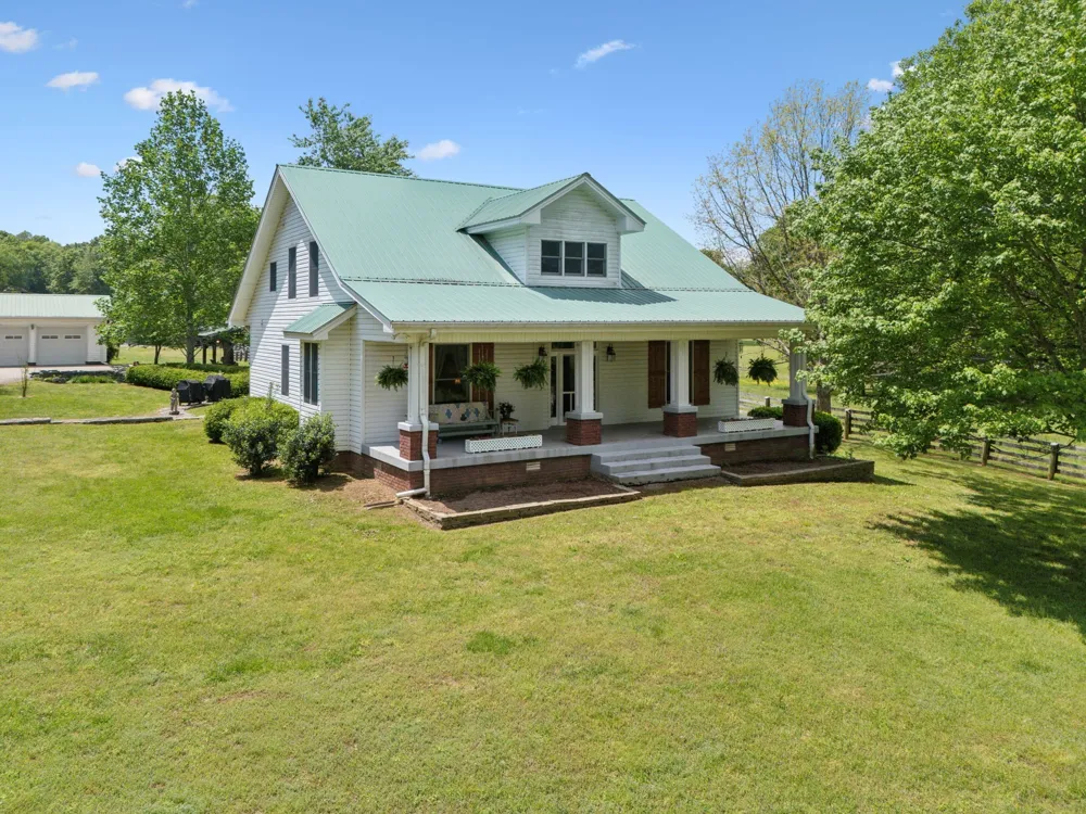 1494 Grant Rd Watertown, TN 37184
