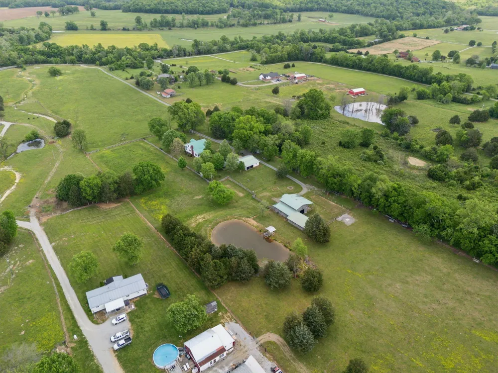 1494 Grant Rd Watertown, TN 37184