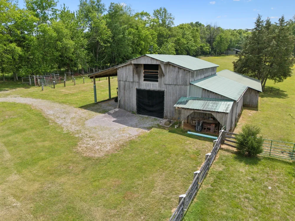 1494 Grant Rd Watertown, TN 37184