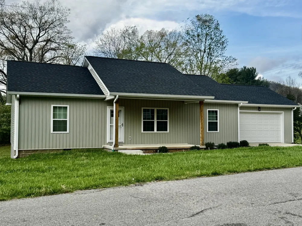 1366 Hidden Valley Rd Livingston, TN 38570