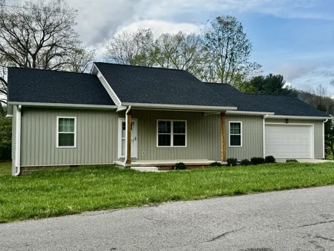 1366 Hidden Valley Rd