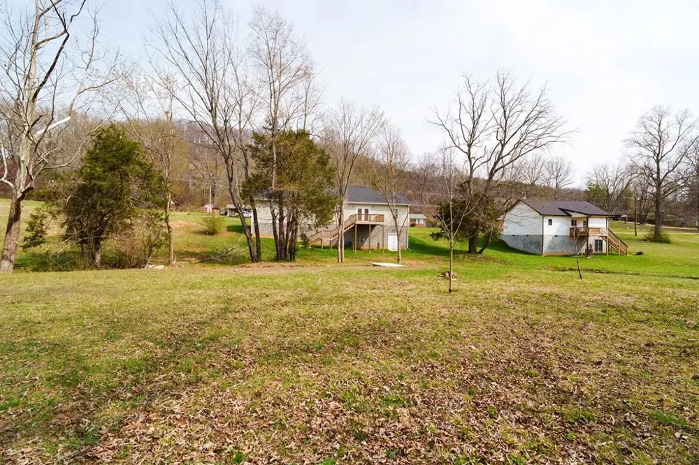 1366 Hidden Valley Rd Livingston, TN 38570