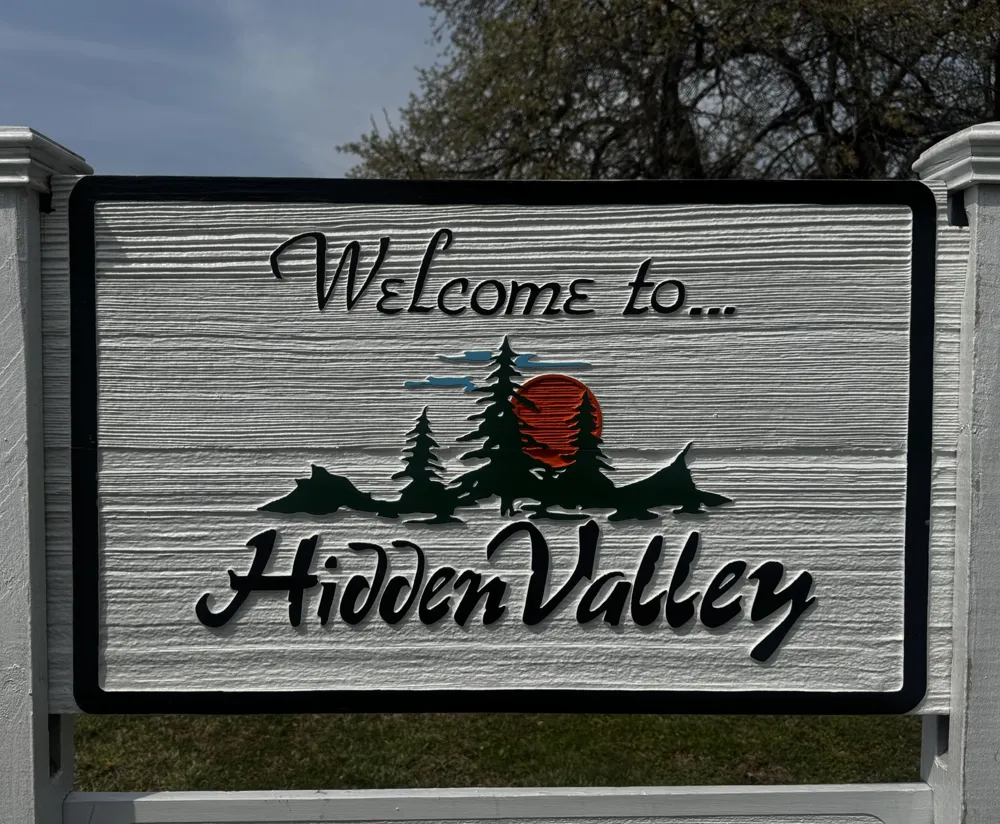 1366 Hidden Valley Rd Livingston, TN 38570